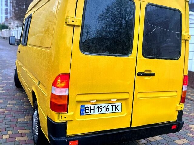 Желтый Мерседес Sprinter, объемом двигателя 2.9 л и пробегом 0 тыс. км за 5000 $, фото 4 на Automoto.ua