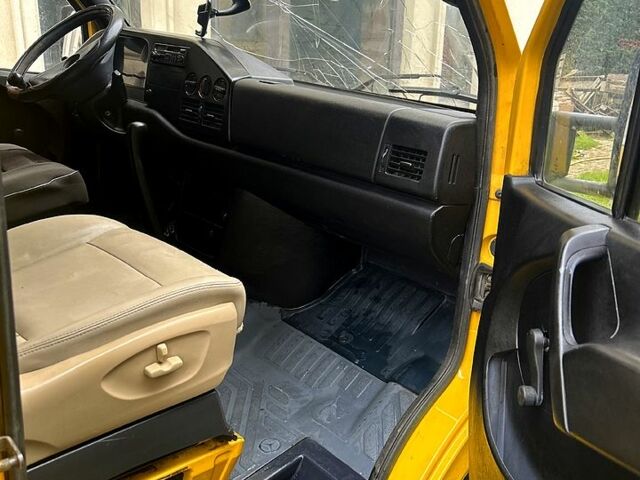 Желтый Мерседес Sprinter, объемом двигателя 2.9 л и пробегом 0 тыс. км за 5000 $, фото 6 на Automoto.ua