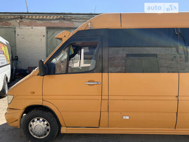 Жовтий Мерседес Sprinter, об'ємом двигуна 2.87 л та пробігом 590 тис. км за 6700 $, фото 8 на Automoto.ua