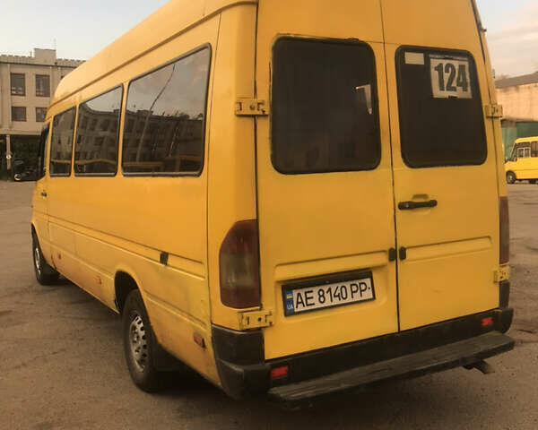 Жовтий Мерседес Sprinter, об'ємом двигуна 2.9 л та пробігом 350 тис. км за 5000 $, фото 2 на Automoto.ua