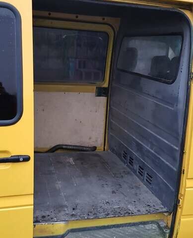 Мерседес Sprinter 1999 в Синельниковом на Automoto.ua Желтый Мерседес Sprinter, объемом двигателя 2.3 л и пробегом 488 тыс. км за 5500 $, фото 15 на Automoto.ua