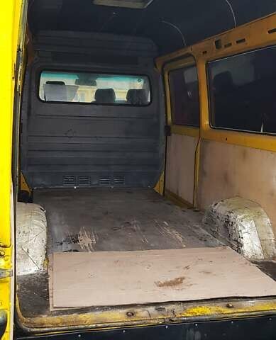 Мерседес Sprinter 1999 в Синельниковом на Automoto.ua Желтый Мерседес Sprinter, объемом двигателя 2.3 л и пробегом 488 тыс. км за 5500 $, фото 16 на Automoto.ua