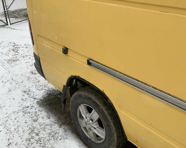 Жовтий Мерседес Sprinter, об'ємом двигуна 2.15 л та пробігом 433 тис. км за 7500 $, фото 27 на Automoto.ua