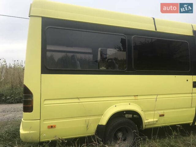 Желтый Мерседес Sprinter, объемом двигателя 2.15 л и пробегом 5 тыс. км за 6300 $, фото 7 на Automoto.ua