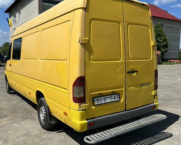 Желтый Мерседес Sprinter, объемом двигателя 2.15 л и пробегом 760 тыс. км за 7200 $, фото 6 на Automoto.ua