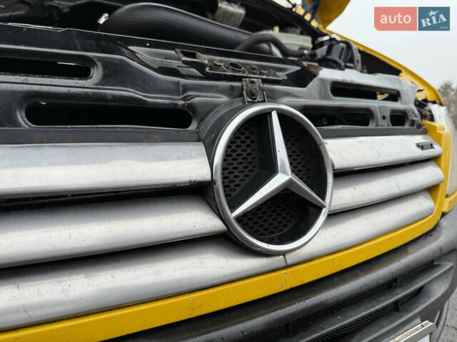 Жовтий Мерседес Sprinter, об'ємом двигуна 2.15 л та пробігом 800 тис. км за 6500 $, фото 27 на Automoto.ua