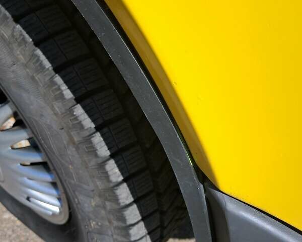 Желтый Мерседес Sprinter, объемом двигателя 2.15 л и пробегом 5 тыс. км за 7000 $, фото 10 на Automoto.ua