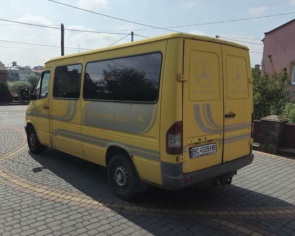 Мерседес Sprinter 2004 в Львове на Automoto.ua Желтый Мерседес Sprinter, объемом двигателя 2.2 л и пробегом 559 тыс. км за 6300 $, фото 3 на Automoto.ua