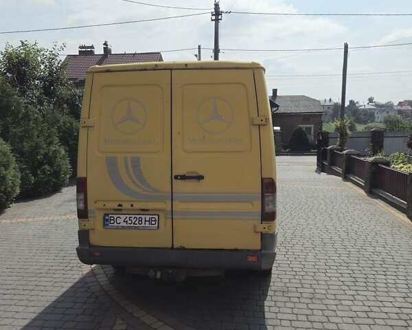 Мерседес Sprinter 2004 в Львове на Automoto.ua Желтый Мерседес Sprinter, объемом двигателя 2.2 л и пробегом 559 тыс. км за 6300 $, фото 11 на Automoto.ua