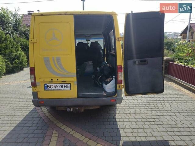 Мерседес Sprinter 2004 в Львове на Automoto.ua Желтый Мерседес Sprinter, объемом двигателя 2.2 л и пробегом 559 тыс. км за 6300 $, фото 9 на Automoto.ua