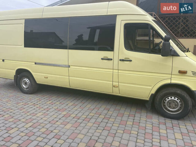 Желтый Мерседес Sprinter, объемом двигателя 0 л и пробегом 480 тыс. км за 10500 $, фото 1 на Automoto.ua