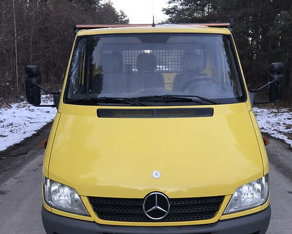 Жовтий Мерседес Sprinter, об'ємом двигуна 2.2 л та пробігом 268 тис. км за 13700 $, фото 1 на Automoto.ua