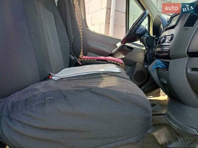 Жовтий Мерседес Sprinter, об'ємом двигуна 2.15 л та пробігом 750 тис. км за 13500 $, фото 8 на Automoto.ua