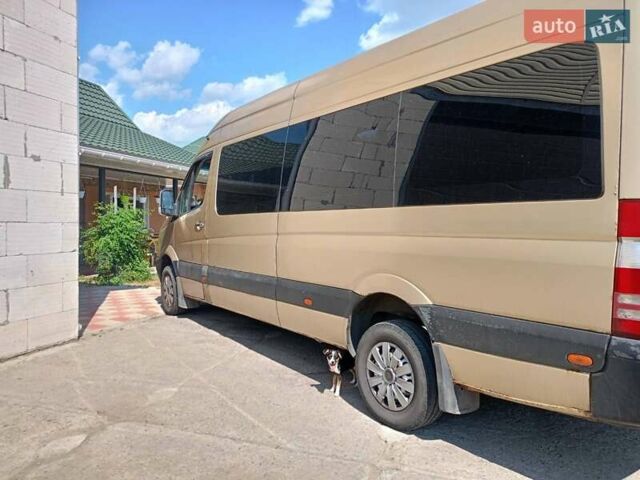 Жовтий Мерседес Sprinter, об'ємом двигуна 2.15 л та пробігом 750 тис. км за 13500 $, фото 4 на Automoto.ua