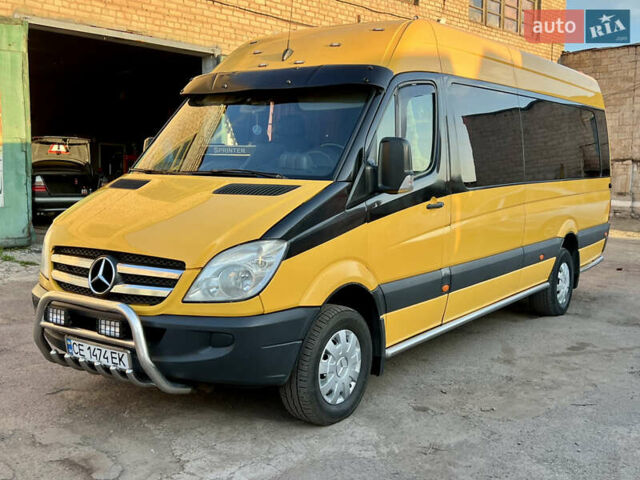 Желтый Мерседес Sprinter, объемом двигателя 0 л и пробегом 500 тыс. км за 16000 $, фото 1 на Automoto.ua