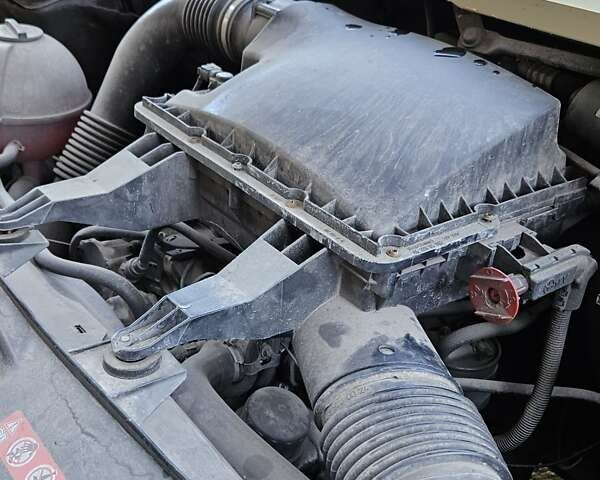 Желтый Мерседес Sprinter, объемом двигателя 2.2 л и пробегом 625 тыс. км за 14300 $, фото 21 на Automoto.ua