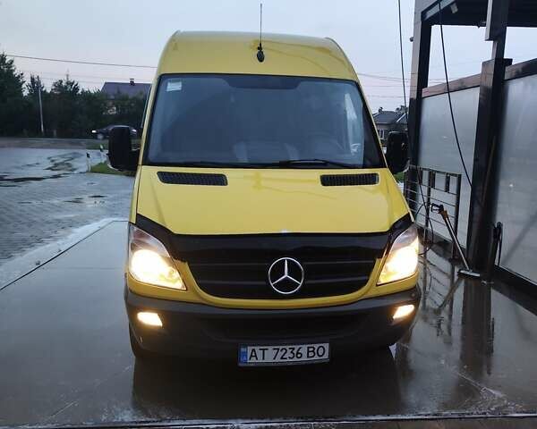 Мерседес Sprinter 2011 в Долине на Automoto.ua Желтый Мерседес Sprinter, объемом двигателя 3 л и пробегом 400 тыс. км за 25600 $, фото 14 на Automoto.ua