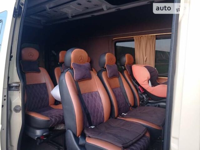 Желтый Мерседес Sprinter, объемом двигателя 2.1 л и пробегом 500 тыс. км за 12700 $, фото 15 на Automoto.ua