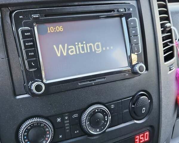 Желтый Мерседес Sprinter, объемом двигателя 2.2 л и пробегом 625 тыс. км за 14300 $, фото 20 на Automoto.ua