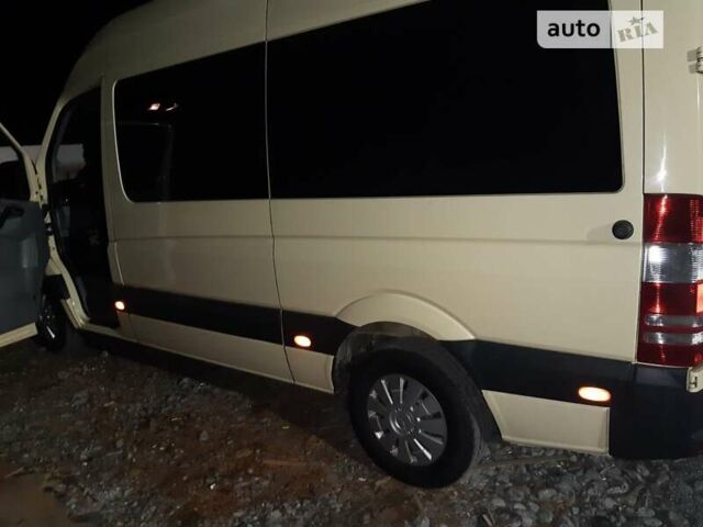 Жовтий Мерседес Sprinter, об'ємом двигуна 2.1 л та пробігом 500 тис. км за 12700 $, фото 23 на Automoto.ua