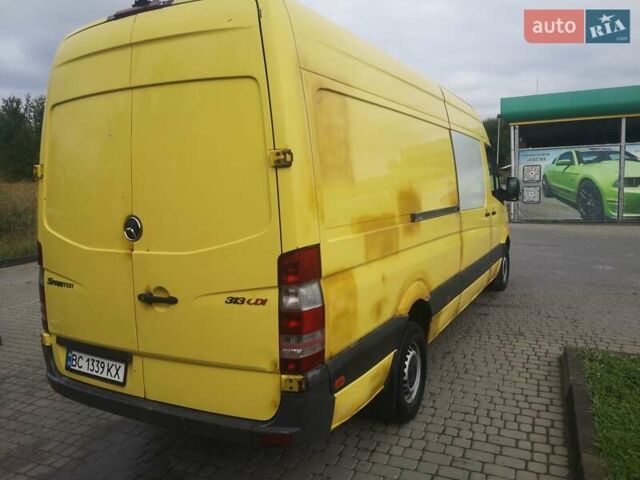 Жовтий Мерседес Sprinter, об'ємом двигуна 3 л та пробігом 640 тис. км за 11000 $, фото 5 на Automoto.ua
