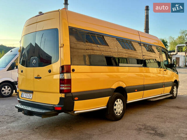 Желтый Мерседес Sprinter, объемом двигателя 0 л и пробегом 500 тыс. км за 16000 $, фото 7 на Automoto.ua