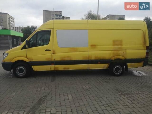 Жовтий Мерседес Sprinter, об'ємом двигуна 3 л та пробігом 640 тис. км за 11000 $, фото 2 на Automoto.ua