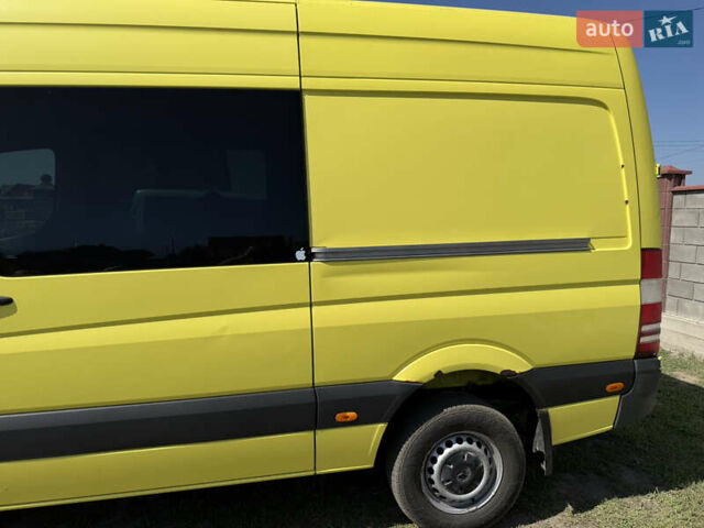 Жовтий Мерседес Sprinter, об'ємом двигуна 3 л та пробігом 666 тис. км за 23500 $, фото 7 на Automoto.ua
