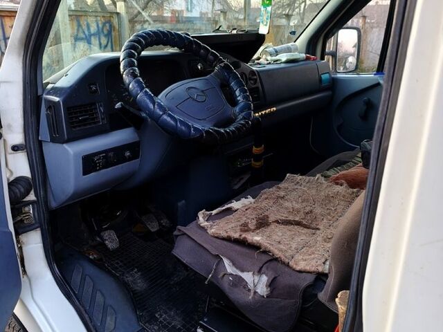 Серый Мерседес Sprinter, объемом двигателя 2.9 л и пробегом 56 тыс. км за 8000 $, фото 8 на Automoto.ua