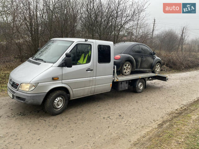 Серый Мерседес Sprinter, объемом двигателя 2.69 л и пробегом 331 тыс. км за 13800 $, фото 9 на Automoto.ua