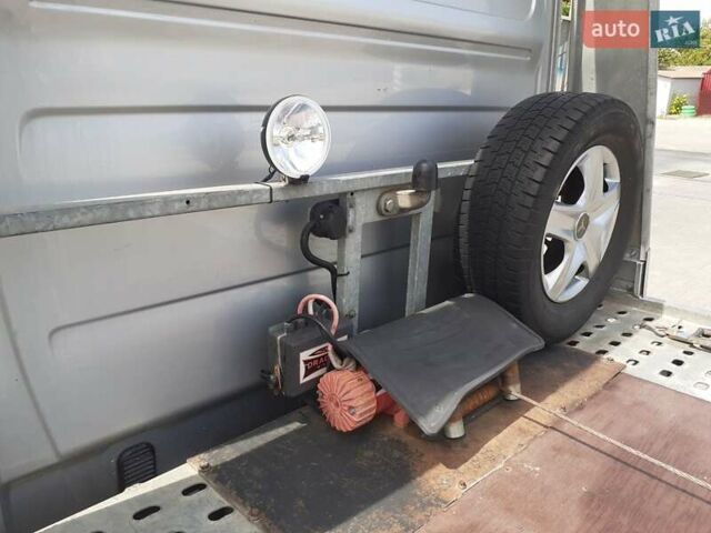Серый Мерседес Sprinter, объемом двигателя 2.15 л и пробегом 410 тыс. км за 14500 $, фото 12 на Automoto.ua
