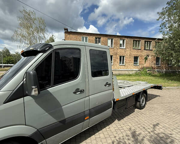 Серый Мерседес Sprinter, объемом двигателя 3 л и пробегом 575 тыс. км за 23500 $, фото 1 на Automoto.ua