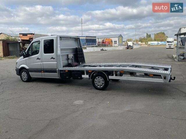 Серый Мерседес Sprinter, объемом двигателя 2.1 л и пробегом 268 тыс. км за 24900 $, фото 6 на Automoto.ua
