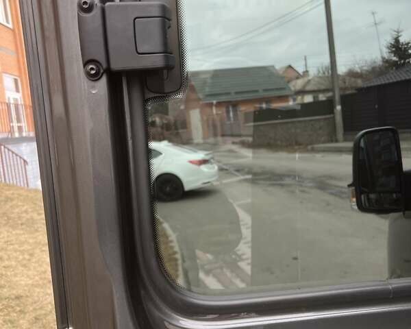 Серый Мерседес Sprinter, объемом двигателя 2.14 л и пробегом 267 тыс. км за 26900 $, фото 11 на Automoto.ua