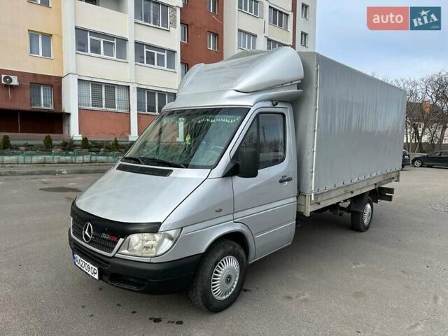Мерседес Sprinter 2004 в Харькове на Automoto.ua Серый Мерседес Sprinter, объемом двигателя 2.2 л и пробегом 500 тыс. км за 12000 $, фото 8 на Automoto.ua