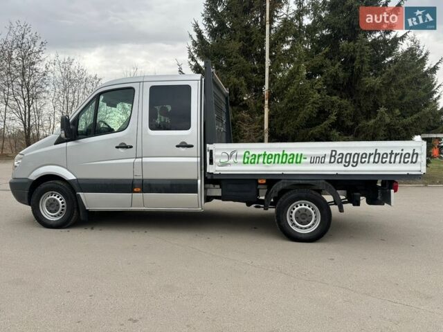 Серый Мерседес Sprinter, объемом двигателя 2.2 л и пробегом 287 тыс. км за 16600 $, фото 3 на Automoto.ua