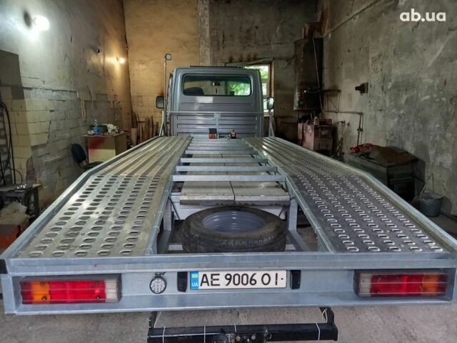 Серый Мерседес Sprinter, объемом двигателя 2.7 л и пробегом 320 тыс. км за 18000 $, фото 9 на Automoto.ua