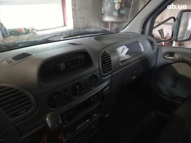 Серый Мерседес Sprinter, объемом двигателя 2.7 л и пробегом 320 тыс. км за 18000 $, фото 12 на Automoto.ua