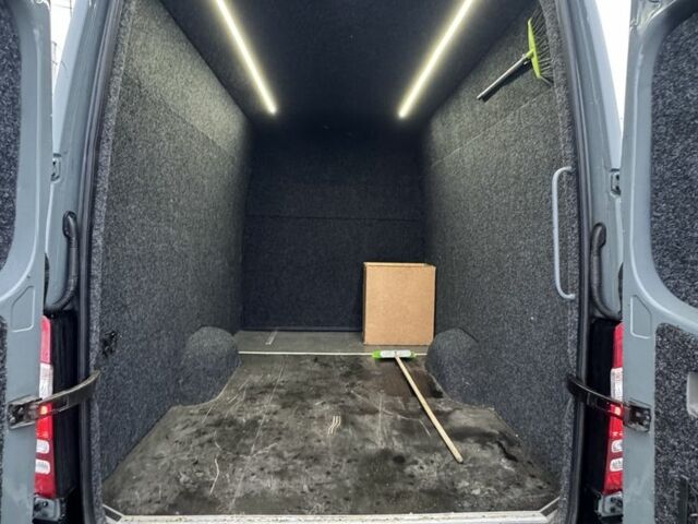 Сірий Мерседес Sprinter, об'ємом двигуна 2.1 л та пробігом 590 тис. км за 13000 $, фото 11 на Automoto.ua