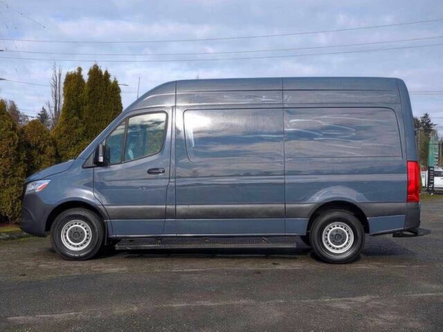 Серый Мерседес Sprinter, объемом двигателя 3 л и пробегом 46 тыс. км за 21000 $, фото 2 на Automoto.ua