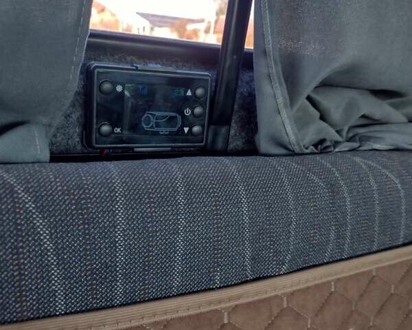 Сірий Мерседес Sprinter, об'ємом двигуна 2.69 л та пробігом 396 тис. км за 16000 $, фото 18 на Automoto.ua