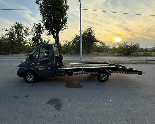 Серый Мерседес Sprinter, объемом двигателя 2.69 л и пробегом 370 тыс. км за 13500 $, фото 8 на Automoto.ua
