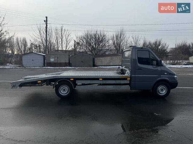 Сірий Мерседес Sprinter, об'ємом двигуна 2.69 л та пробігом 500 тис. км за 17999 $, фото 5 на Automoto.ua