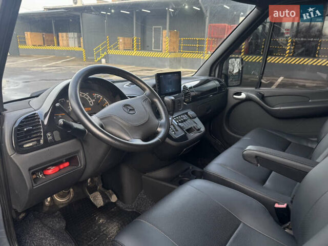 Сірий Мерседес Sprinter, об'ємом двигуна 2.69 л та пробігом 500 тис. км за 17999 $, фото 13 на Automoto.ua
