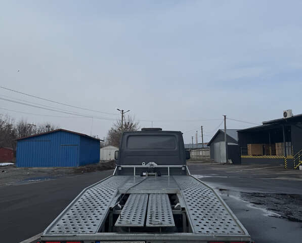Сірий Мерседес Sprinter, об'ємом двигуна 2.69 л та пробігом 500 тис. км за 17999 $, фото 3 на Automoto.ua