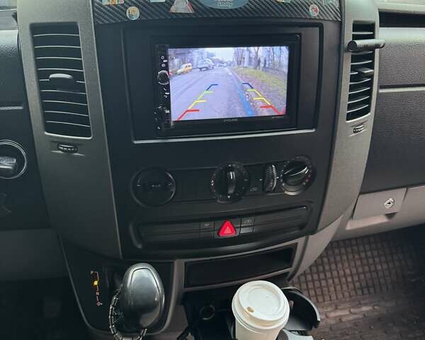 Серый Мерседес Sprinter, объемом двигателя 2.2 л и пробегом 415 тыс. км за 15500 $, фото 14 на Automoto.ua