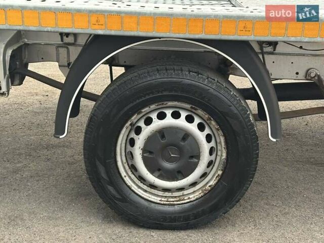 Серый Мерседес Sprinter, объемом двигателя 2.14 л и пробегом 344 тыс. км за 16500 $, фото 5 на Automoto.ua