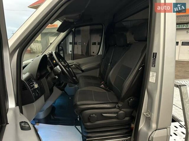Серый Мерседес Sprinter, объемом двигателя 2.14 л и пробегом 344 тыс. км за 16500 $, фото 1 на Automoto.ua