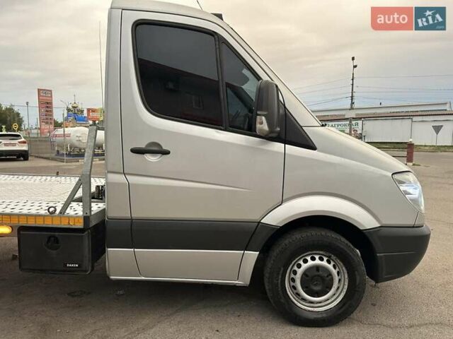 Серый Мерседес Sprinter, объемом двигателя 2.14 л и пробегом 344 тыс. км за 16500 $, фото 2 на Automoto.ua