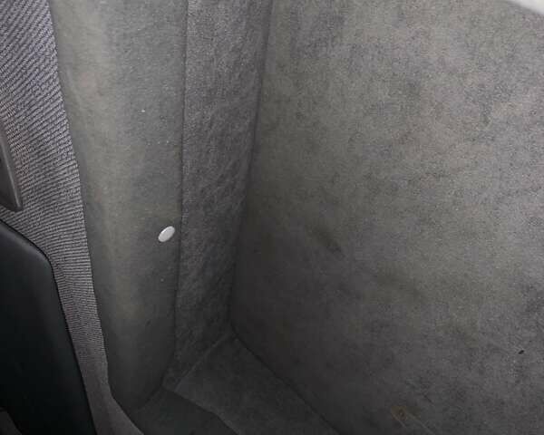 Серый Мерседес Sprinter, объемом двигателя 2.7 л и пробегом 494 тыс. км за 12900 $, фото 13 на Automoto.ua